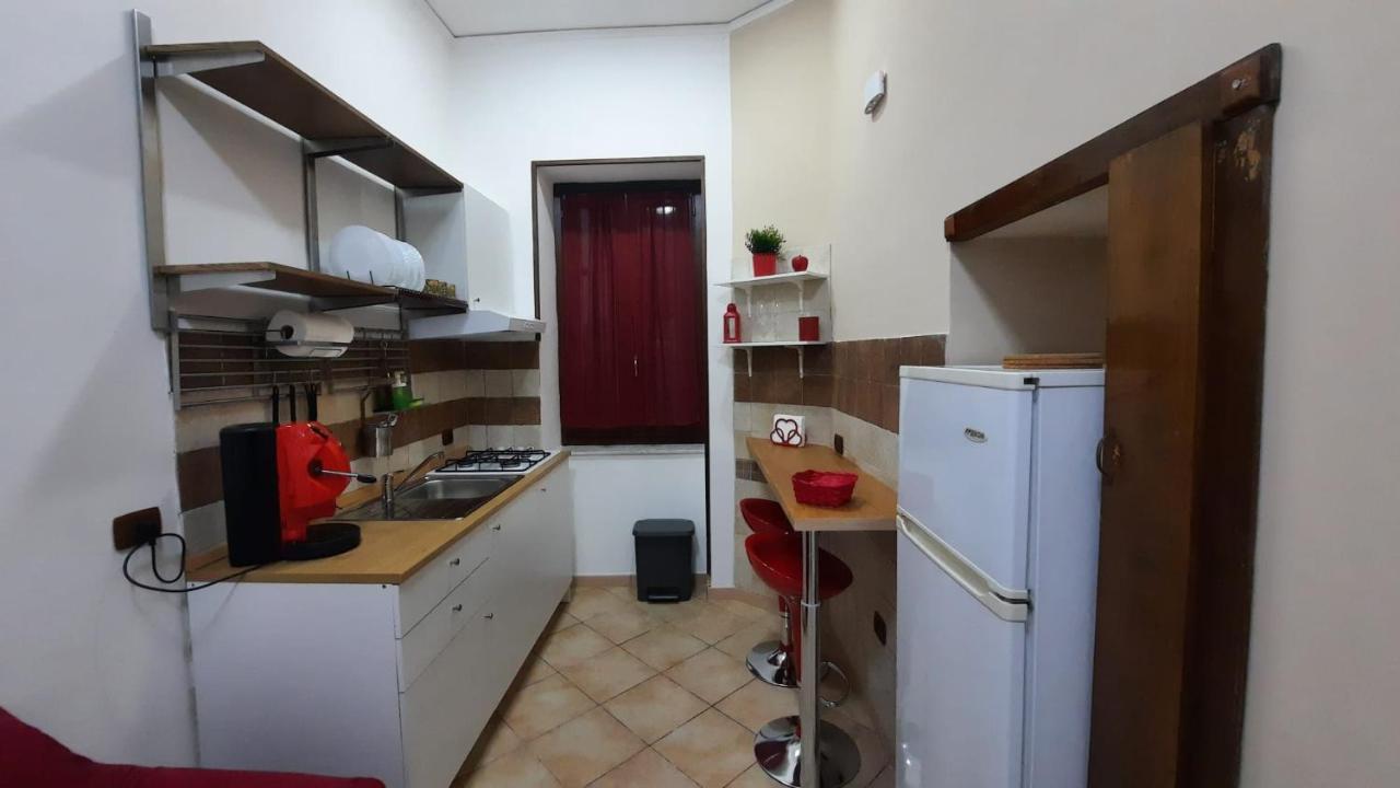 White Home 2 San Gregorio 14 Napoli Eksteriør billede