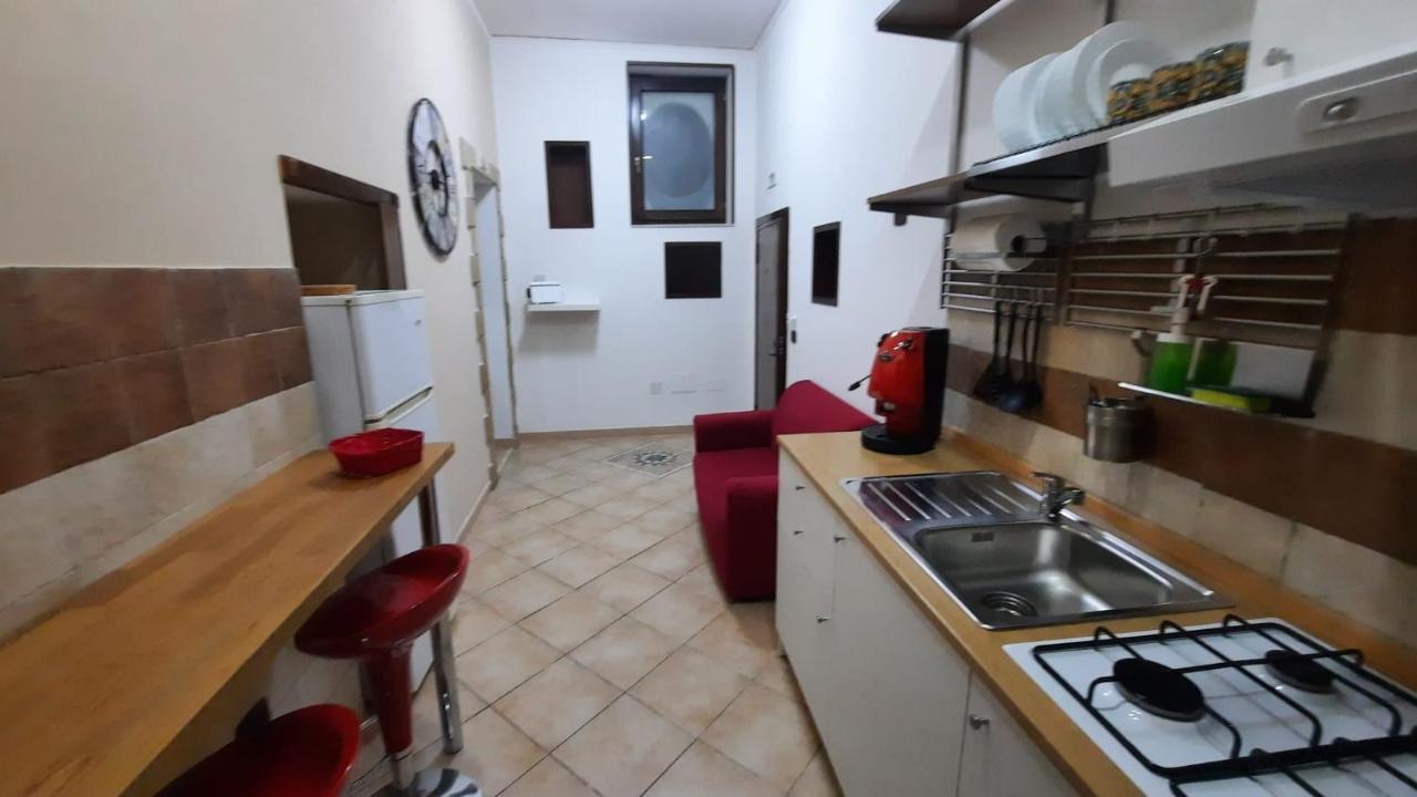 White Home 2 San Gregorio 14 Napoli Eksteriør billede