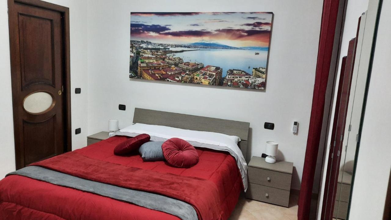 White Home 2 San Gregorio 14 Napoli Eksteriør billede